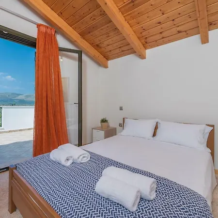 V And H House - Cozy & Ideal For Families, By Zantewize Tatil Evi